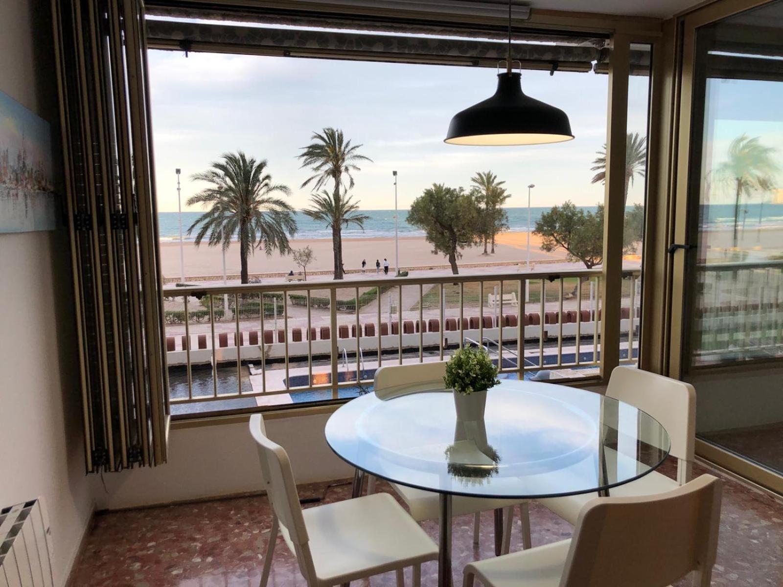 Apartamento Arensol En Primera Linea De Playa Cullera Exterior photo